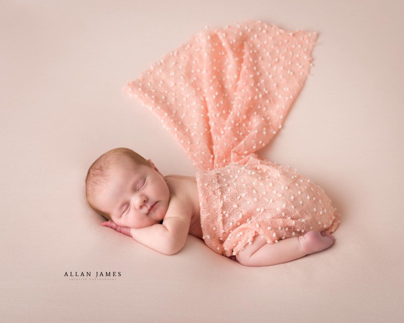 South-Wales-Newborn-baby-photographer-Bridgend-Cardiff-Cowbridge-Swansea-Neath-port-Talbot-llantrisant-Pencoed-Aberdare (1)